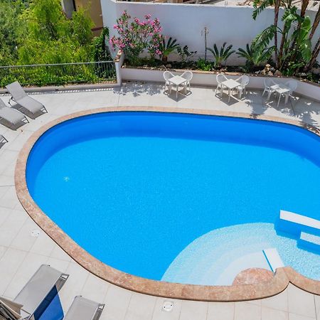 Bed and Breakfast Casa Pertosa Таорміна Екстер'єр фото
