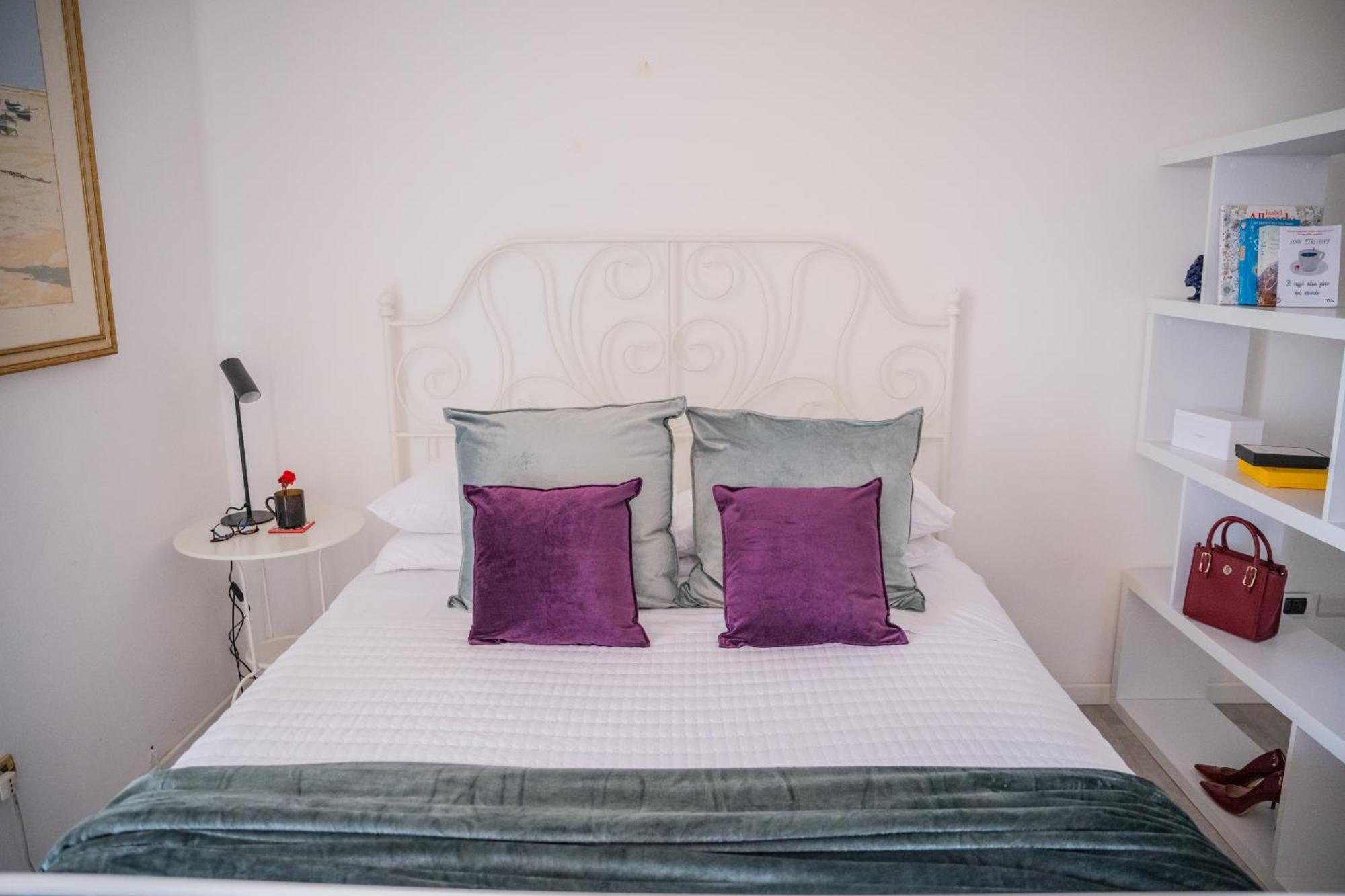 Bed and Breakfast Casa Pertosa Таорміна Номер фото