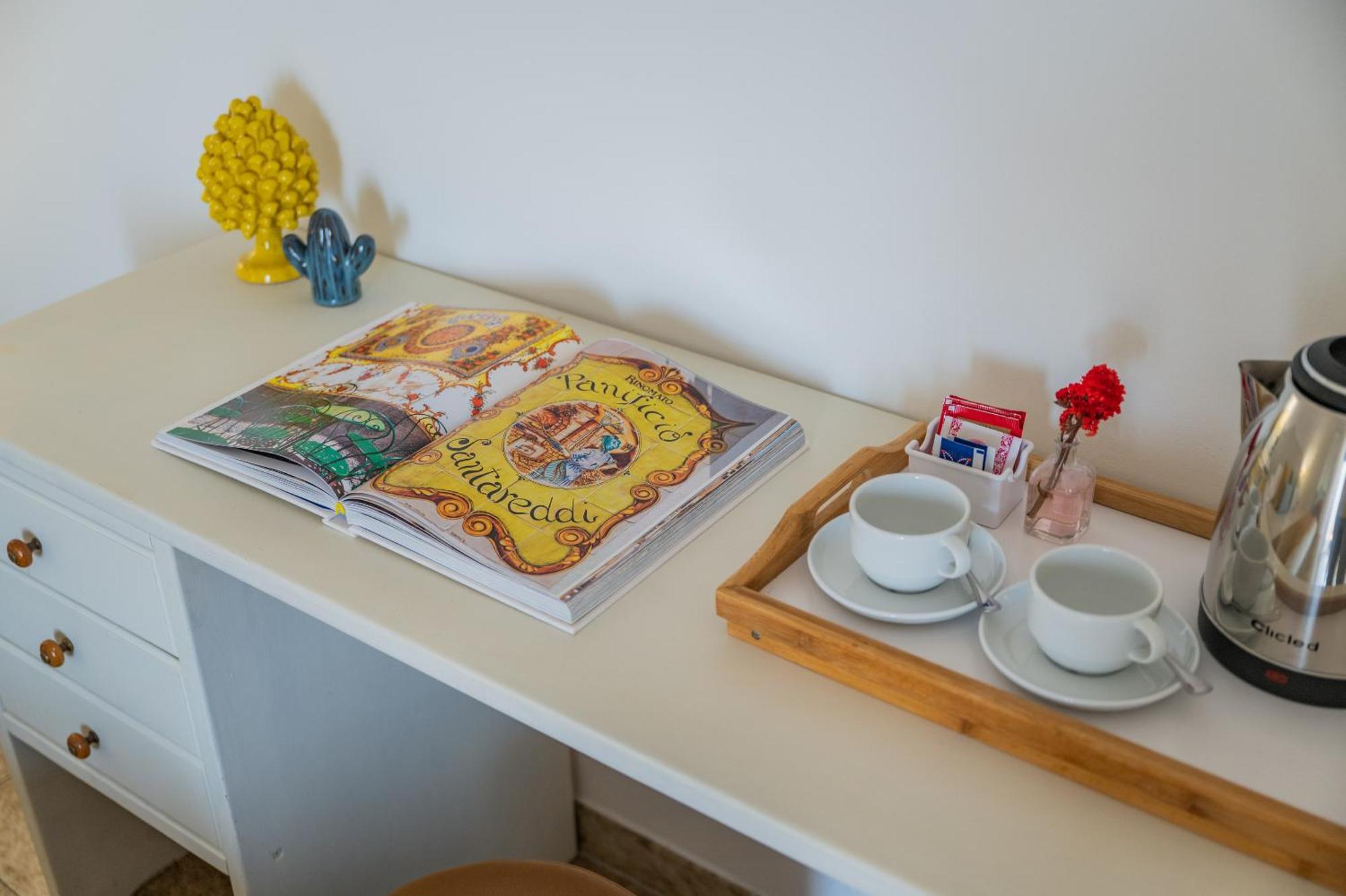 Bed and Breakfast Casa Pertosa Таорміна Екстер'єр фото
