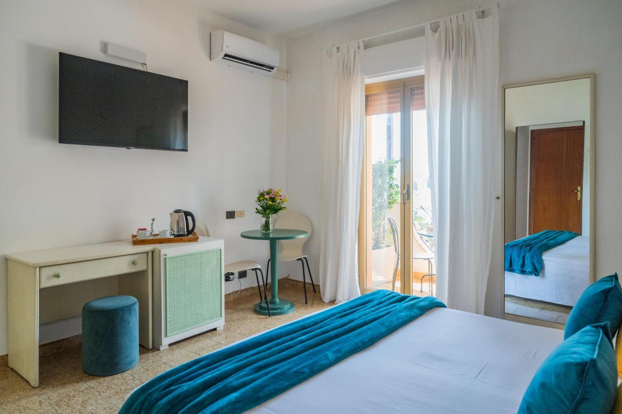 Bed and Breakfast Casa Pertosa Таорміна Екстер'єр фото